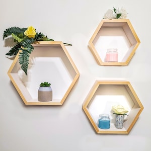 Hexagon Shelves Honeycomb Shelves Set of 3 Wood Hexagon Shelves for Plants Pine Geometric Shelf White Interior Shelf Home Decor Wall Shelves