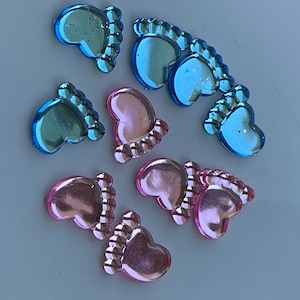 Babyvoetjes knutselen edelstenen versieringen babyblauw babyroze taart/kaart knutselen acryl feest sprankelende kristallen