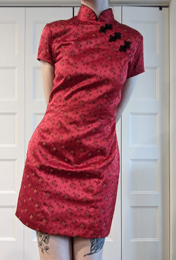 Ravissante robe Cheongsam des années 90. - image 2