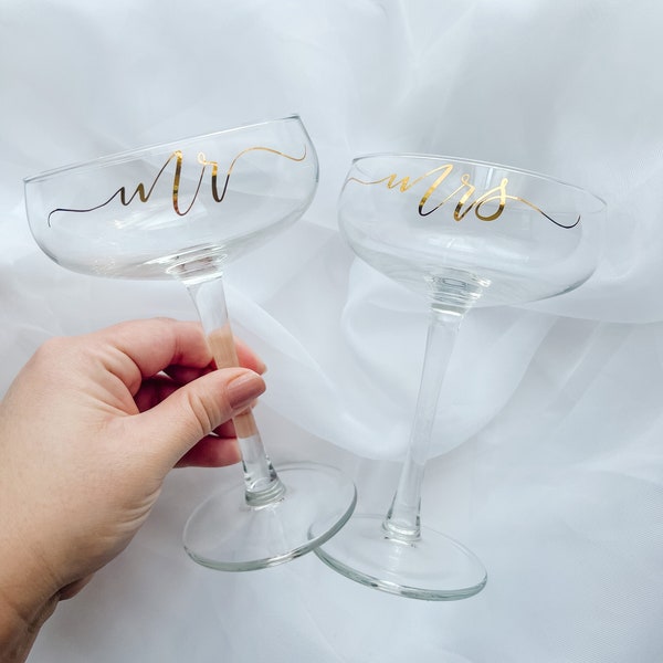 Wedding Champagne Glasses | Mr and Mrs Champagne Flutes | Toasting Flutes Set | Bride and Groom Champagne Coupe | Personalized Champagne