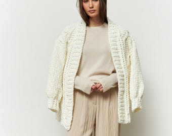 Ivory Knit Cardigan for Women, Chunky Cable Knit Cardigan, Oversized White Cardigan, Bridal Cardigan