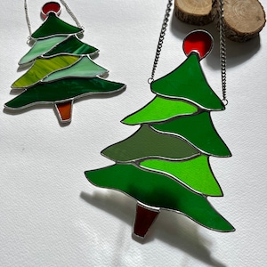 Glasmalerei-Weihnachtsbaum-Fensterbehang: Kieferbaum-Dekor