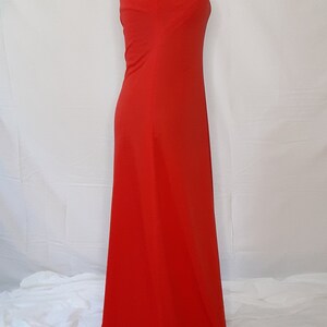 1970s Red Gown image 4