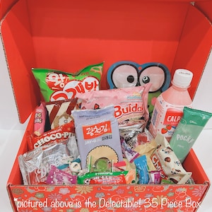 Asian Snack Box | Imported Asian Snacks | Asian Drinks | Ramen | Mixed and Assorted Snacks | Asian Candies | Korean Snacks | Japanese Snacks