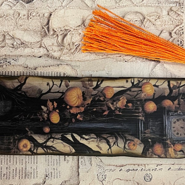 Gothic Elegance: Lamp Post Clock and Haunting Harvest Bookmark - Wood Bookmarks - Gift for Readers