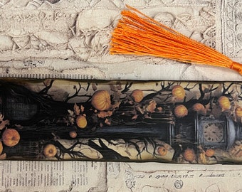 Gothic Elegance: Lamp Post Clock and Haunting Harvest Bookmark - Wood Bookmarks - Gift for Readers