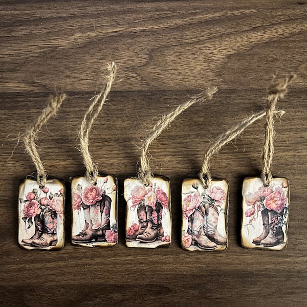 Shabby Chic Cowboy Boots Wooden Tags (Set of 5) - Gift Tags - Junk Journal Tags - Crafting Tags