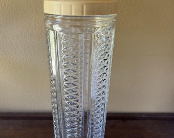 Vintage 1930s Art Deco Medco Glass Cocktail Shaker with Beige Recipe Cap