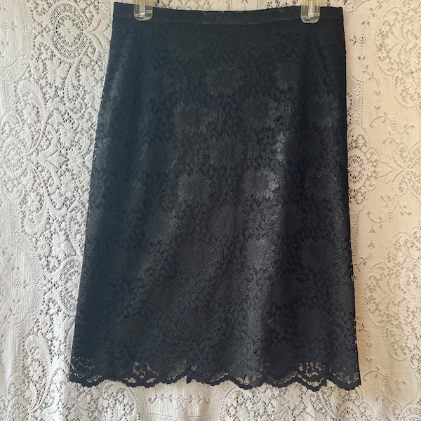 Willi Smith Floral Black Lace Scallop Hem Pencil Skirt Vintage 90s Size 10