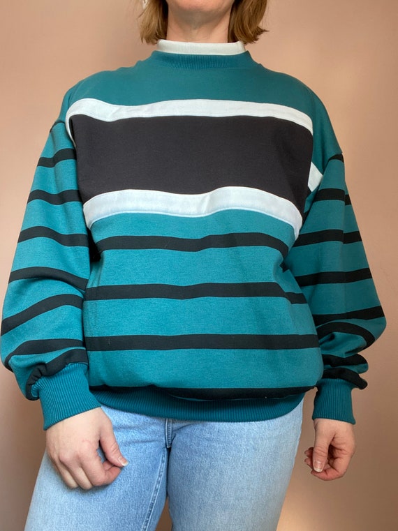 Vintage striped crewneck sweatshirt