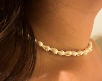 Conch Shell Choker | Handmade Shell Necklace | Beach Aesthetic | Surf-Style | Wedding Favour | Summer Holiday Jewellery | Gift | Ben's Beach