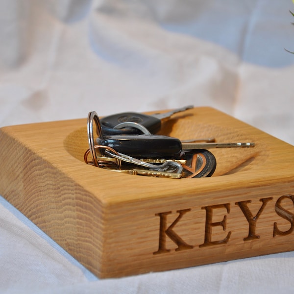 Personalised Engraved Oak Stash Bowl / Key Holder | Storage Organiser Tray / Dish, Gift for the Home