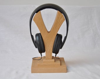 Personalised Oak Headphone Stand / Holder , Music lovers Gift , Fathers Dads Present