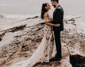 QUEEN CHRISTINA | Boho Embroidered Lace Wedding Dress | Tassel Gown with Removable Sleeves | Customizable Rue De Bridal Dupe | Queen Bridal