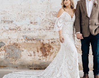 QUEEN MIRANDA | Boho Crochet Lace Wedding Dress | Removable Sleeve Gown with Open Back | Draping Sleeve Bridal Dress | Queen Bridal