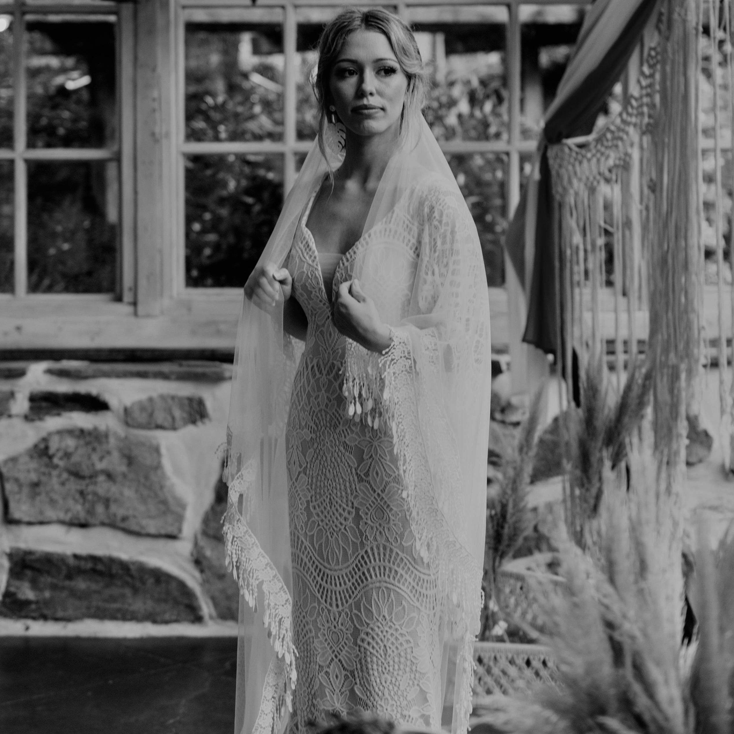 andmary Amanda off shoulder tops ivory 【公式通販】