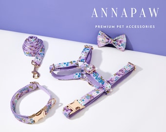 Blumen Hundegeschirr mit individuellem Namensschild, personalisiertes Geschirr mit Namen eingraviert, weiches Luxusgeschirr Fliege Blumenhalsbandset