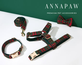 Schottisches Tartan Hundegeschirr und Leine Collar Bow Set, Personalisiertes Geschirr mit Namensgravur, Boy Dog Harness Bow tie Collar Set