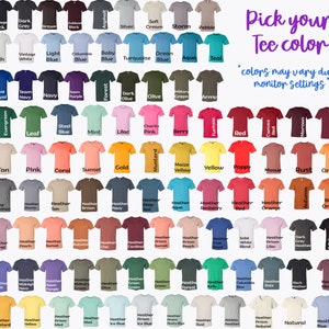 K&ouml;nnte beinhalten: Eine Farbkarte mit T-Shirts in verschiedenen Farbt&ouml;nen, darunter Schwarz, Wei&szlig;, Blau, Gr&uuml;n und Rot. Das Bild zeigt eine gro&szlig;e Auswahl an Farben, wobei jedes Shirt mit seinem spezifischen Farbnamen beschriftet ist. Der Text oben lautet "W&auml;hle deine T-Shirt-Farbe."