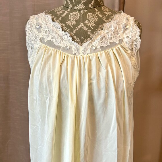 Vintage Yellow Long  Soft Nylon Nightgown Shadowl… - image 1