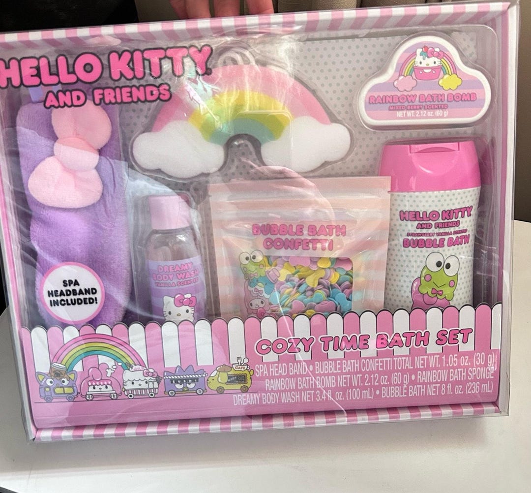 Hello Kitty and Friends Cozy Time Bath Set Spa Rainbow Sanrio Bath ...