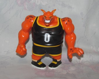 Vintage 1996 Space Jam Pound Figure - Orange Monstars Player - Warner Bros