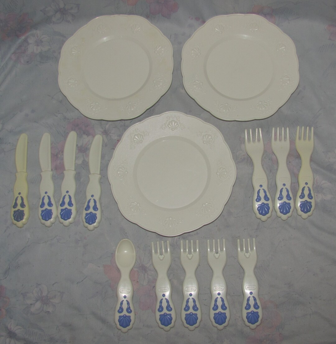 Vintage Little Tikes Victorian Toy Dishes 3 White Plates Etsy