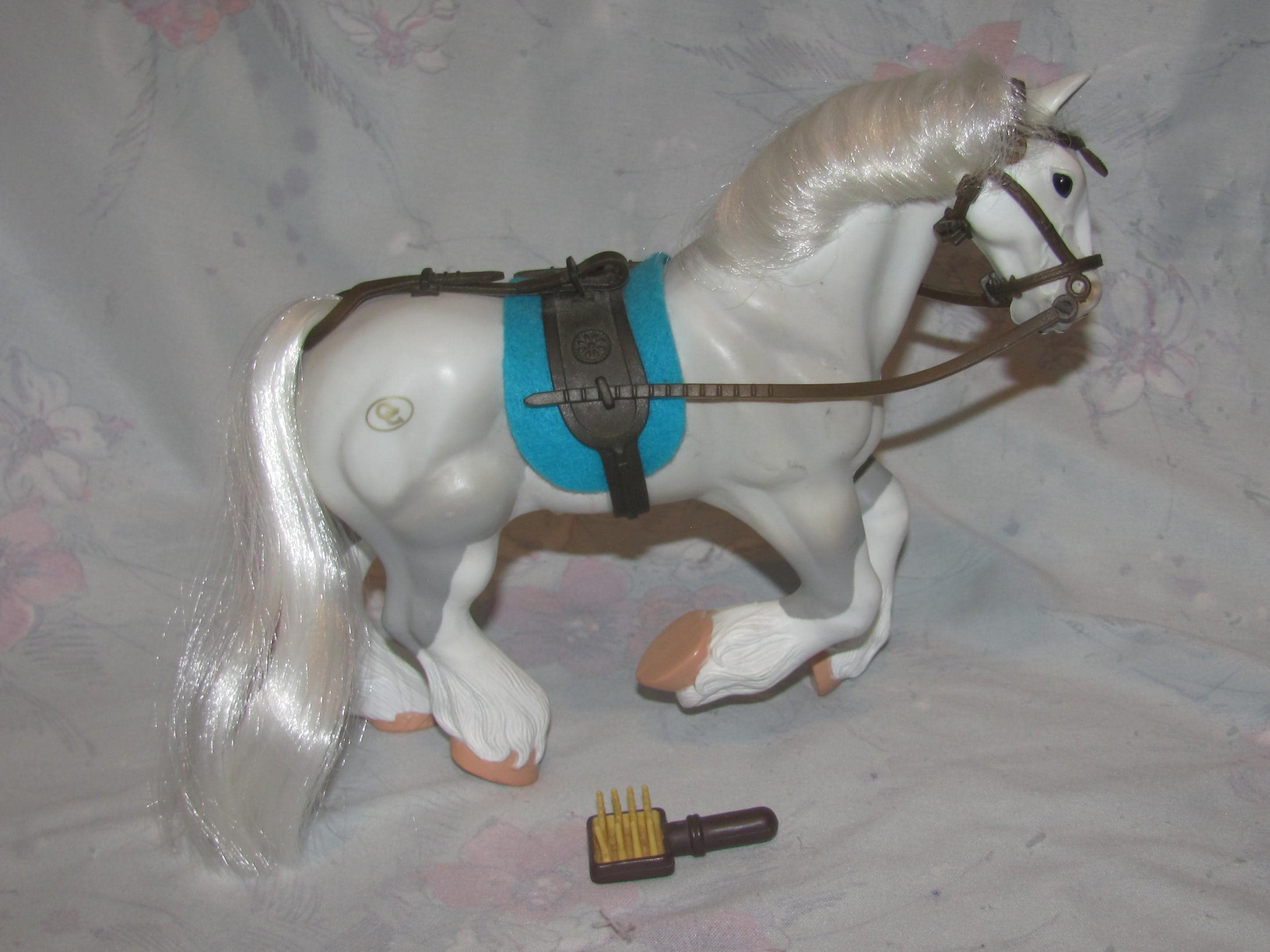 Vintage Horse Hide Canada