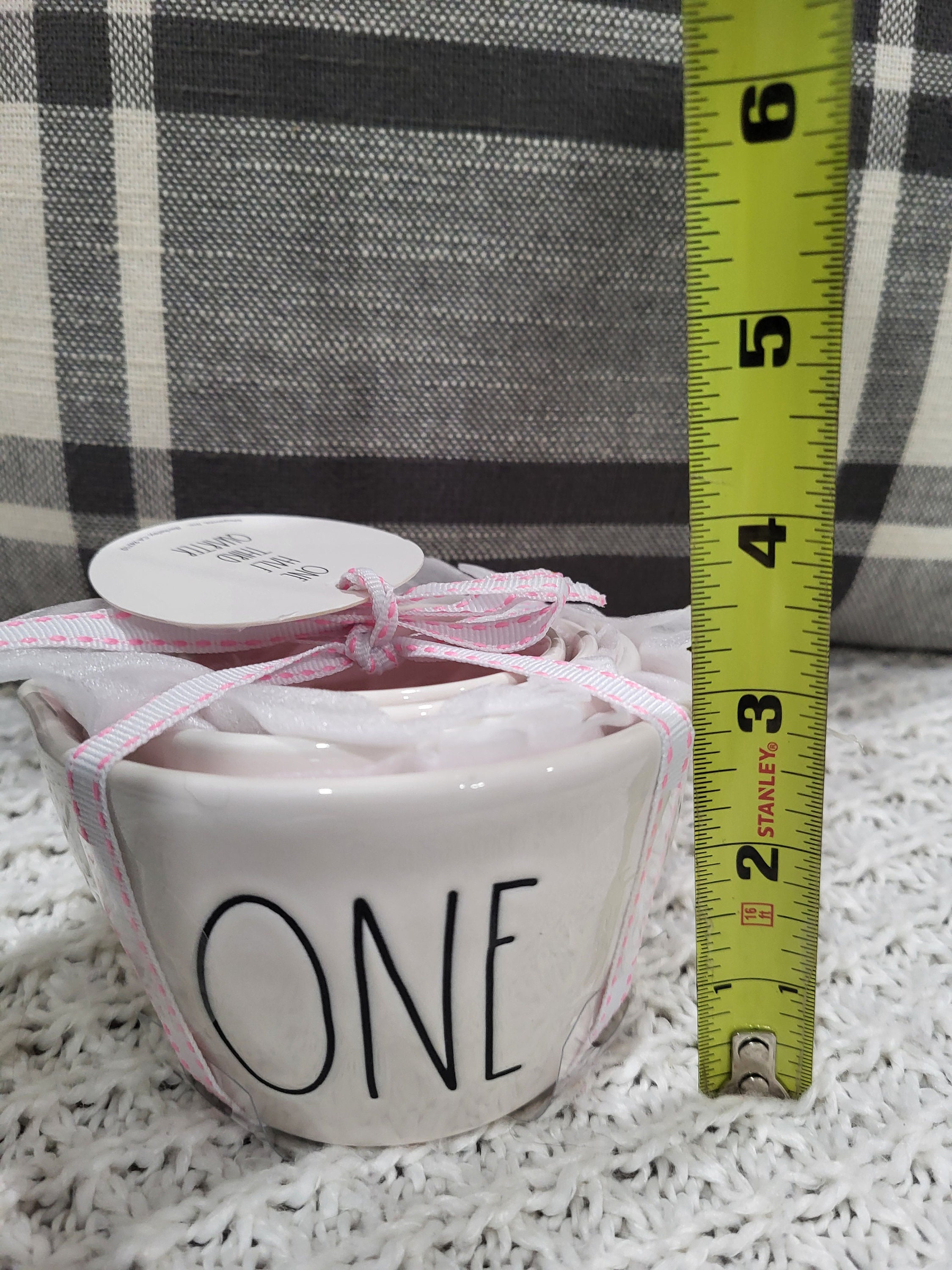 UFT Rae Dunn pink measuring cups , ISO RD, 🐄🐖🐓 Farm