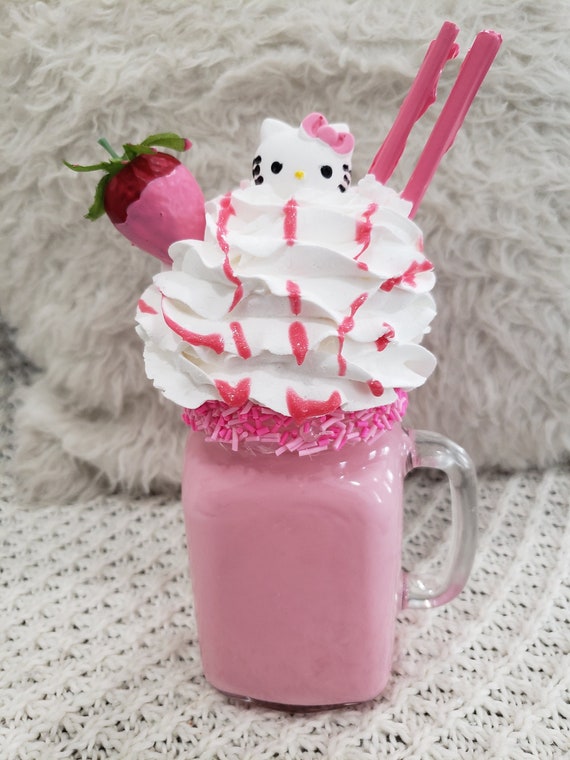 Milk shake kawaii  Milkshake, Hello kitty, Kawaii