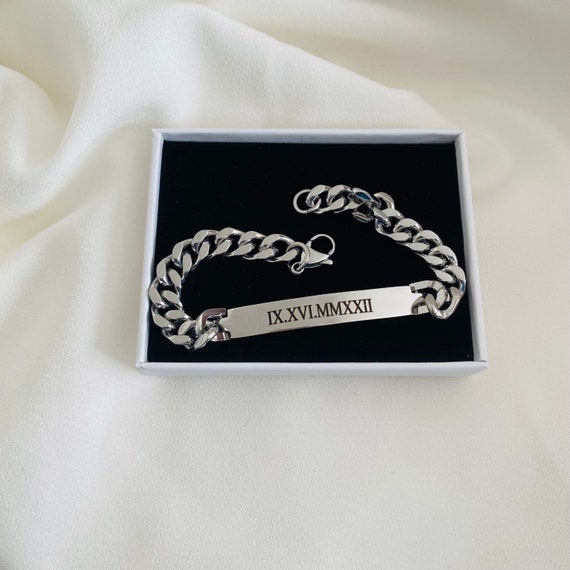 Engraved Bracelet Birthday Gift for Girlfriend Gullei.com