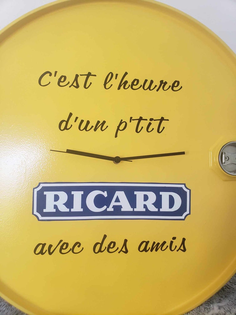 horloge murale en tonneau baril huile ricard totalement personnalisable image 3