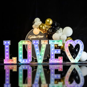 Liebe Festzelt Buchstabe MultiColor Lichter, Metall Aluminium Material Hochzeit Festzelt Großer Buchstabe, Leuchtbuchstabe