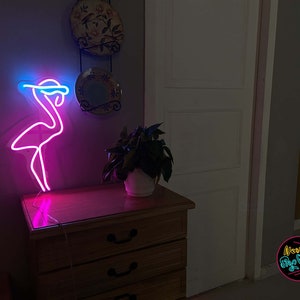 Sinais de néon de flamingo, sinal de néon animal personalizado, decoração de mesa de quarto de criança, sinal de led, decoração de parede de bar flamingo, luz de néon, presentes de dia das mães