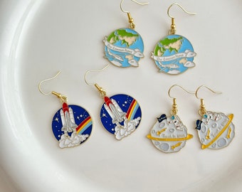 Planet earring dangle, saturn earrings, planets earrings, rocket rainbow earrings, moon space earrings, earth earring