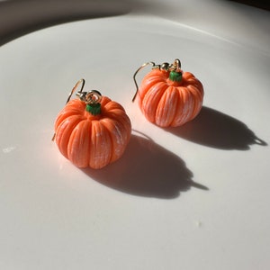 Cute resin pumpkin earrings, Halloween pumpkin earrings, Halloween jewelry, Halloween gift