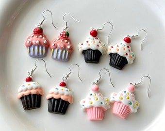 Handmade resin cupcakes earrings, cute cake earrings, cupcake jewelry, food earrings, cupcakes gifts.