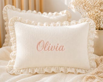 Almohada de muselina con volantes y nombre personalizado para bebé, almohada bordada personalizada para niños, decoración de guardería, regalo para recién nacidos, almohada para niños pequeños.