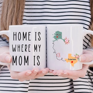 Thuis is waar mijn moeder is mok, aangepaste staat mok, moeder koffie mok, cadeau voor moeder mok, moeder dag mok, moeder cadeau, lange afstand mok voor moeder