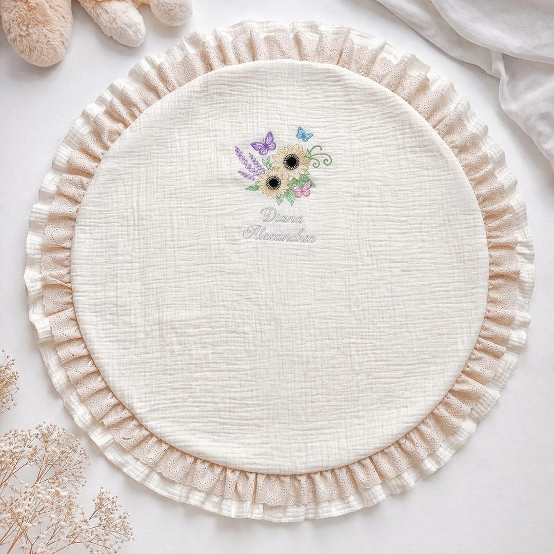 Personalized Baby Play Mat, Round Muslin Baby Mat With Lace Ruffle ...