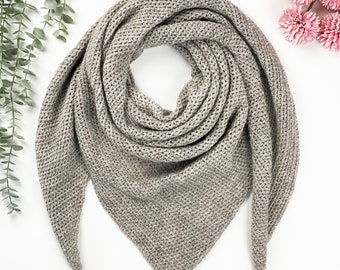 Crochet Shawl Pattern / Agnes Shawl / Easy Beginner Pattern / PDF Download
