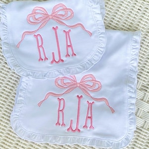 Monogram Burp and Bib Cloth Set, Personalized Burp Cloth, Monogram Bib, Ruffle Burp Cloth, Ruffle Bib, Monogram Burp Cloth and Bib Set