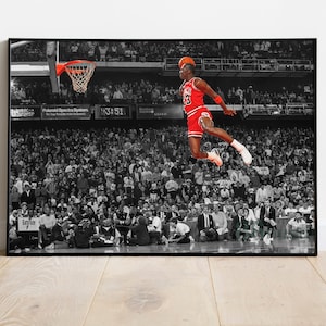 Wall Art, Home Decor, Gifts, Minimalist, Multiple Sizes, High-Quality Prints, Unframed Basketball