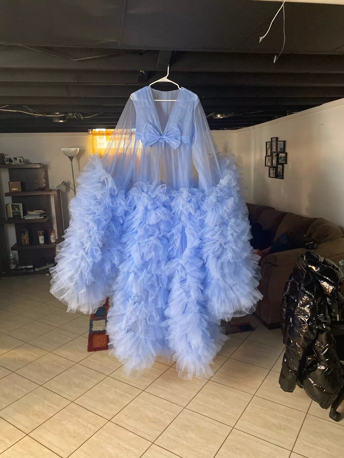 fluffy robe for maternity shoot
