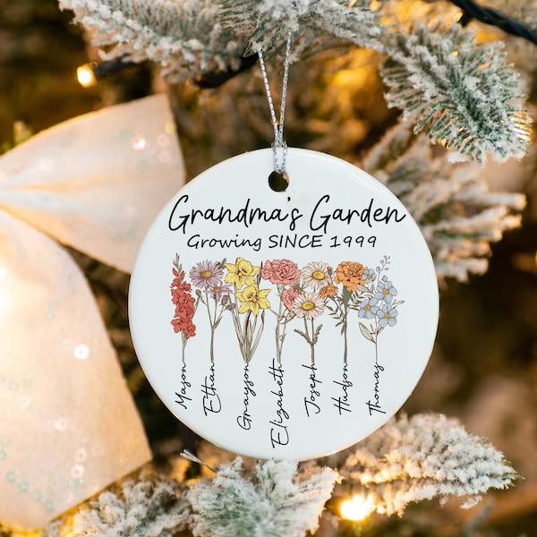 Grandma's Garden Ornament, Family Birth Flower Ornament, Family Christmas Ornament, Christmas Decoration, Christmas Ornament 2023