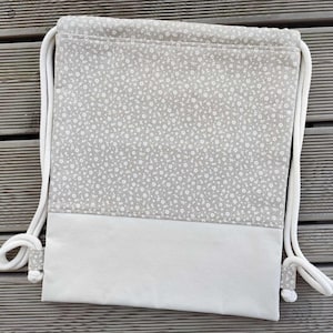 Handgemachter Kordelzugrucksack, Blumenrucksack, kleiner Blumenkordelrucksack