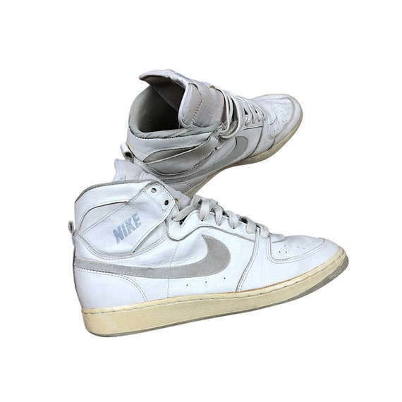 Vintage 1985 Nike Convention High -