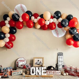 72pcs Palloncini neri opachi Kit arco opaco Blush Beige Palloncini ghirlanda Kit Decorazione di compleanno Baseball Party Forniture Baby Shower Decor
