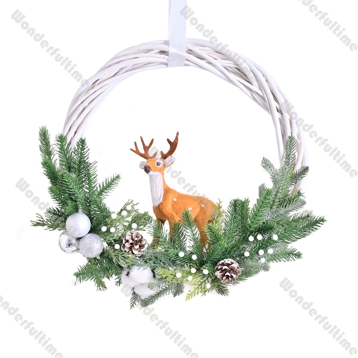 Couronne De Noël à Piles 45cm - Guirlande Artificielle Lumineuse Avec Crochet Pour Porte Et Intérieur