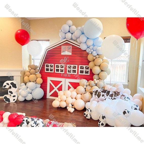 Decoraciones de granja para el segundo cumpleaños de niño – Moo Moo Im Two  decoraciones de cumpleaños niño azul vaca globo arco kit MOO MOO IM TWO